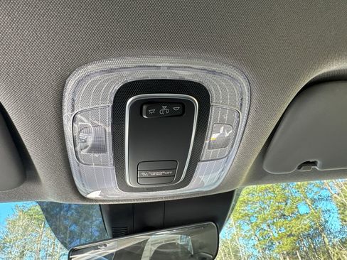 New 2026 Hyundai Elantra SE FWD image 19