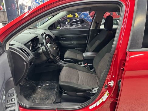 Used 2017 Mitsubishi Outlander Sport ES image 10