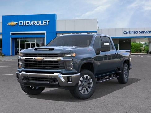 New 2026 Chevrolet Silverado 2500 LT image 6