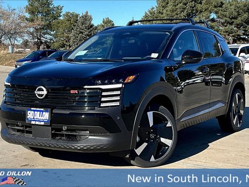 New 2025 Nissan Kicks SR image 1