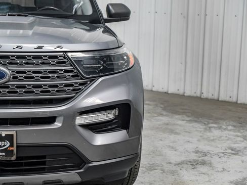 Used 2021 Ford Explorer XLT w/ Equipment Group 202A image 47