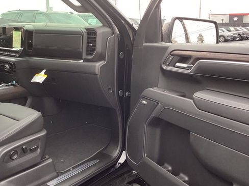 New 2025 GMC Sierra 1500 SLT w/ SLT Premium Plus Package image 31