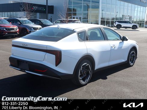 New 2026 Kia K4 EX image 5
