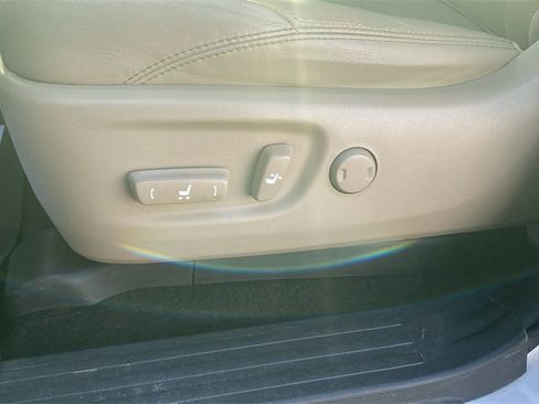 Used 2019 Toyota 4Runner Limited image 19