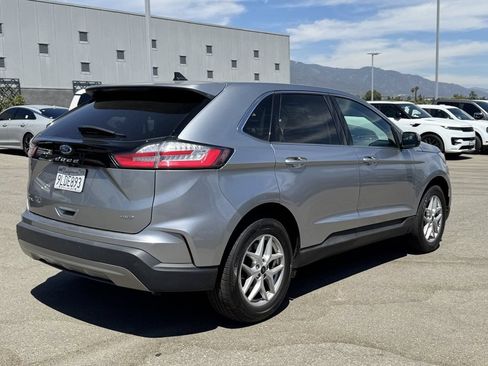 Used 2024 Ford Edge SEL AWD/4WD image 8