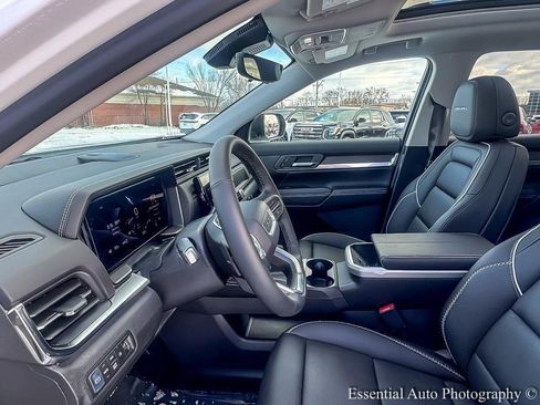 Used 2026 GMC Terrain Denali w/ LPO, Floor Liner Package image 16