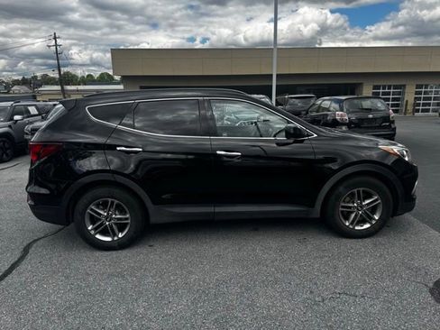 Used 2017 Hyundai Santa Fe Sport AWD/4WD image 4