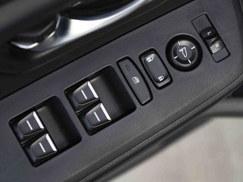 Used 2023 Honda Pilot EX-L image 38