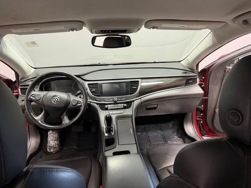 Used 2017 Buick LaCrosse Essence FWD image 27