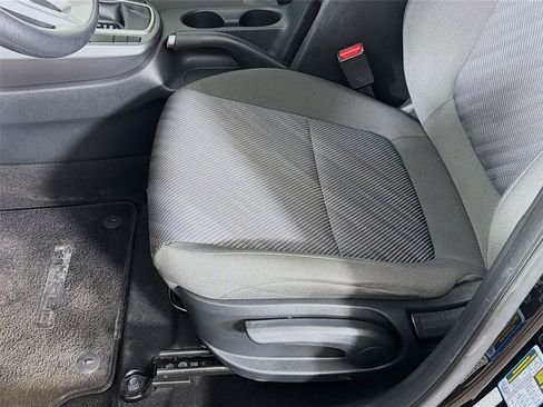 Used 2023 Kia Seltos LX AWD/4WD image 15