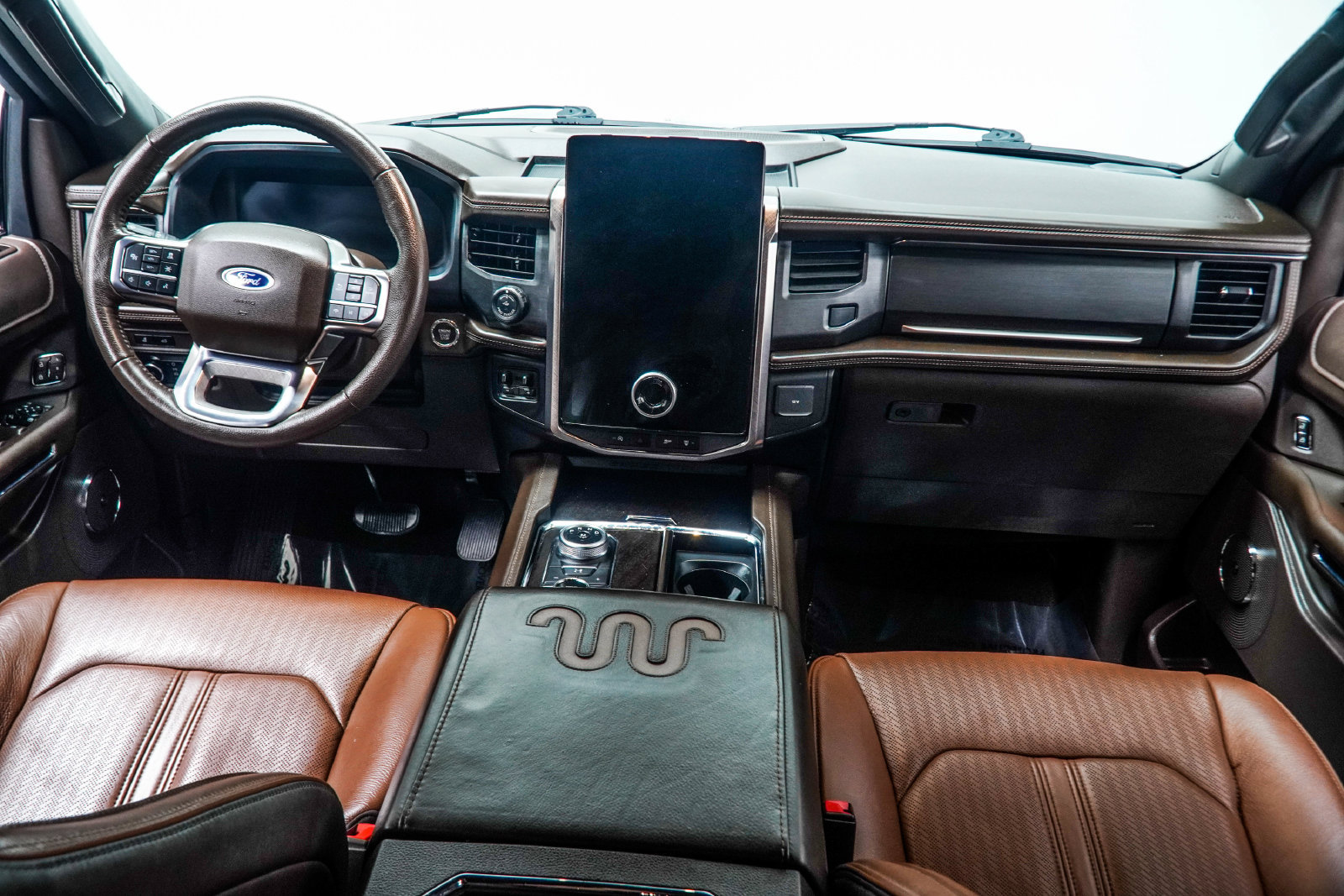 Used 2024 Ford Expedition Max King Ranch AWD/4WD image 5