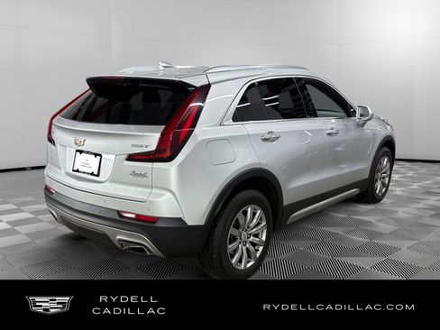 Used 2020 Cadillac XT4 Premium Luxury AWD/4WD image 5