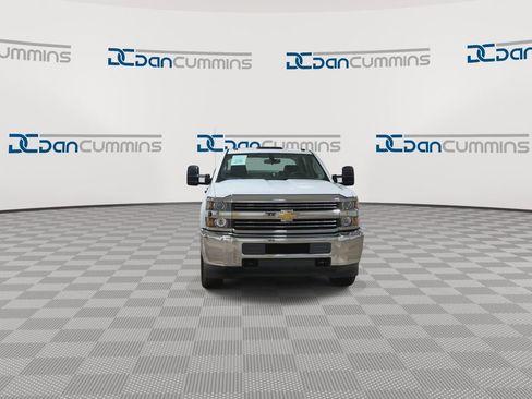 Used 2016 Chevrolet Silverado 2500 W/T AWD/4WD image 3