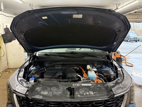 Used 2025 Kia Sorento SX Prestige image 9