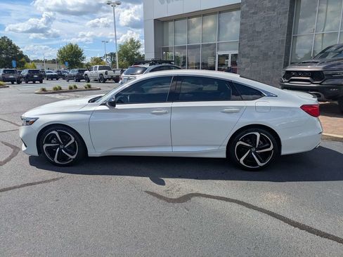 Used 2022 Honda Accord Sport image 8