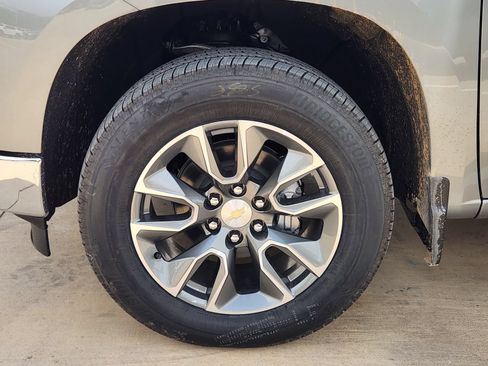 New 2026 Chevrolet Silverado 1500 LT w/ Texas Edition Plus RWD image 11