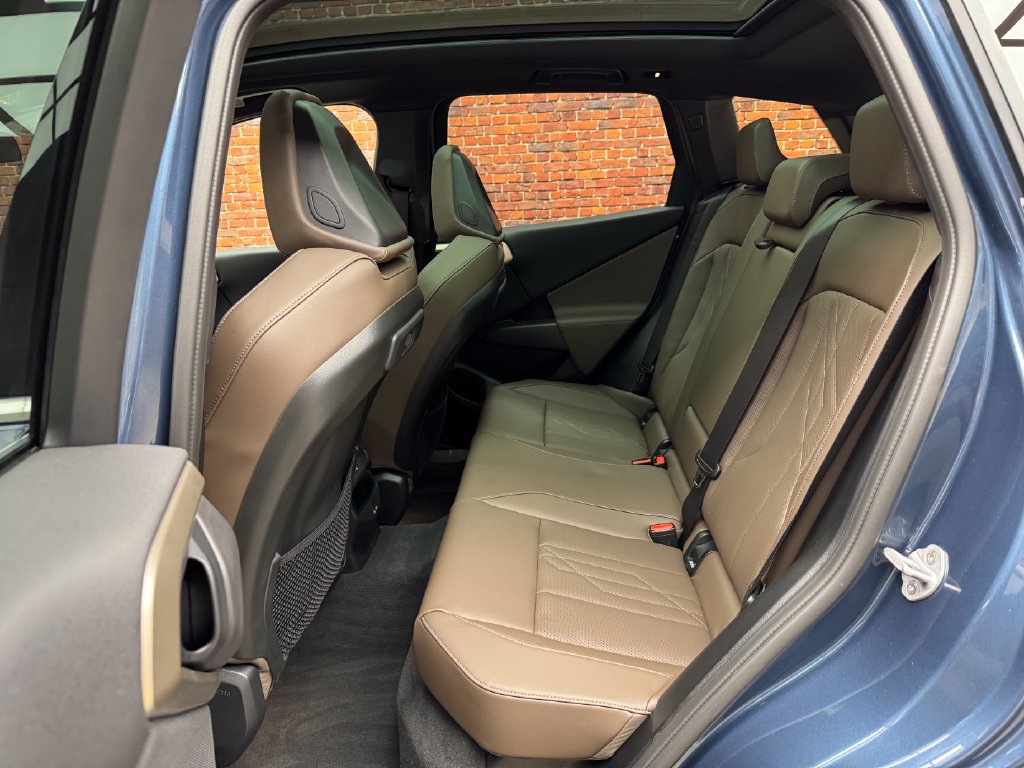 Certified 2025 BMW X3 xDrive30i w/ Premium Package AWD/4WD image 25