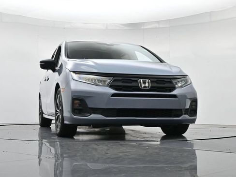 Used 2025 Honda Odyssey Sport-L image 38