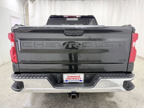 Used 2023 Chevrolet Silverado 1500 LTZ w/ LTZ Premium Package image 10