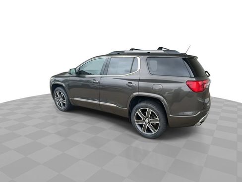 Certified 2019 GMC Acadia Denali w/ Technology Package AWD/4WD image 6