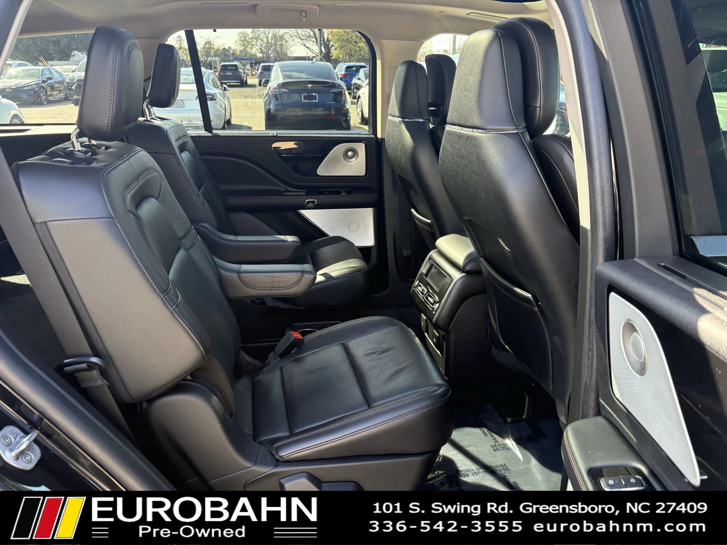 Used 2022 Lincoln Aviator Grand Touring w/ Equipment Group 301A AWD/4WD image 13