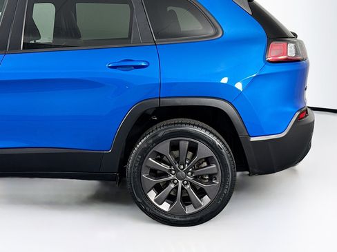 Used 2021 Jeep Cherokee Latitude Lux 80th Anniv w/ Quick Order Package 26U 80TH AWD/4WD image 40