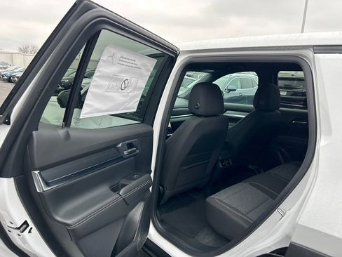 New 2026 GMC Terrain Elevation w/ Technology Package II AWD/4WD image 34