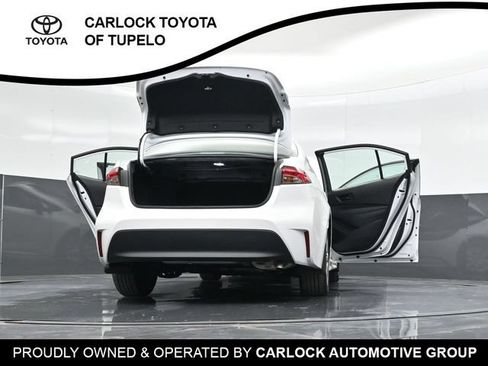 Used 2026 Toyota Corolla LE FWD image 48