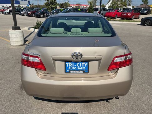 Used 2007 Toyota Camry LE FWD image 6