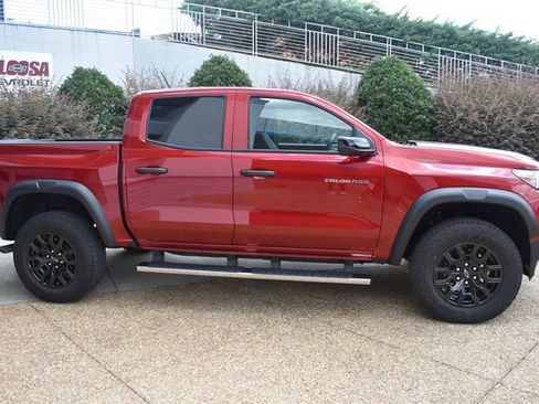 Used 2026 Chevrolet Colorado Trail Boss AWD/4WD image 11