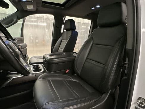 Used 2020 GMC Sierra 2500 Denali w/ Denali Ultimate Package AWD/4WD image 18