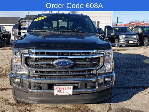 Used 2022 Ford F250 Lariat w/ Lariat Value Package AWD/4WD image 4