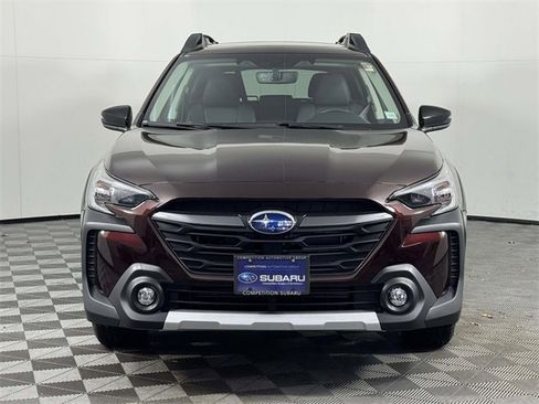 Used 2025 Subaru Outback Limited image 6