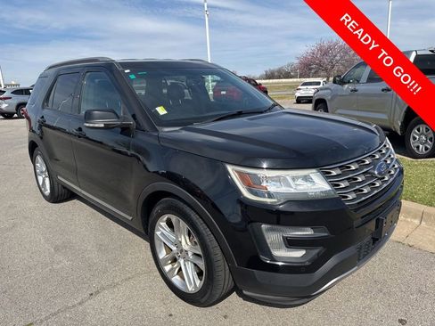 Used 2016 Ford Explorer XLT w/ Equipment Group 202A image 1