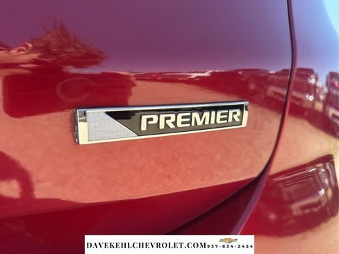 Used 2018 Chevrolet Equinox Premier image 42