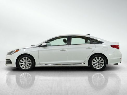 Used 2015 Hyundai Sonata Sport FWD image 2