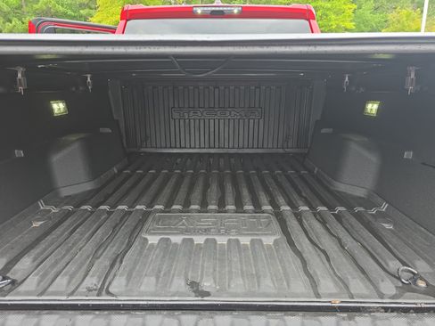 Used 2024 Toyota Tacoma TRD Off-Road AWD/4WD image 13