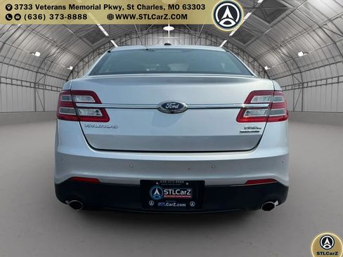 Used 2016 Ford Taurus SEL FWD image 4