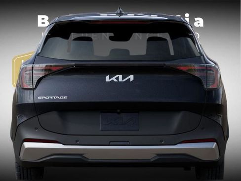 New 2026 Kia Sportage LX FWD image 13
