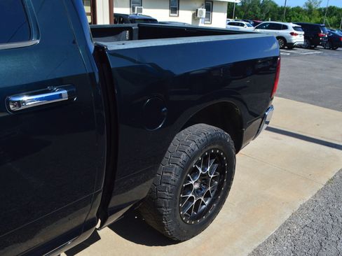 Used 2016 RAM 1500 Lone Star AWD/4WD image 4
