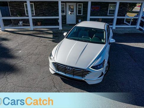Used 2022 Hyundai Sonata SE image 3