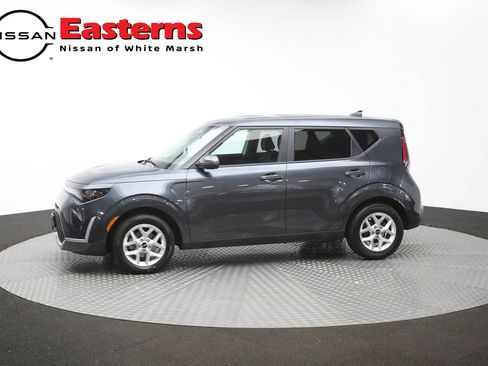 Used 2025 Kia Soul LX w/ LX Technology Package FWD image 57