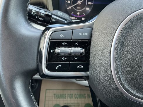 Certified 2023 Kia Sorento SX AWD/4WD image 17