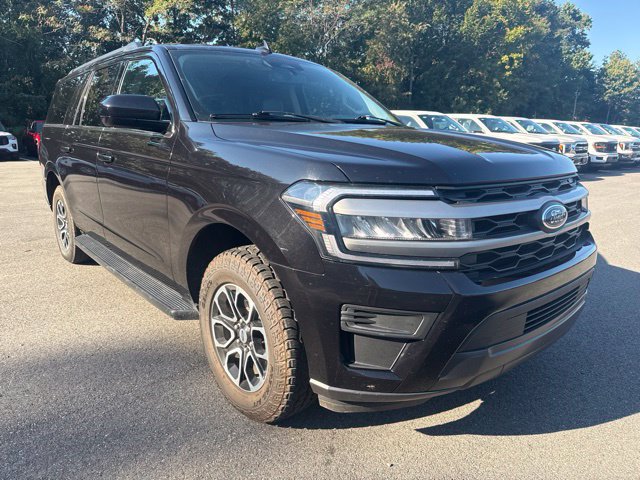 Used 2024 Ford Expedition Max XLT AWD/4WD image 7