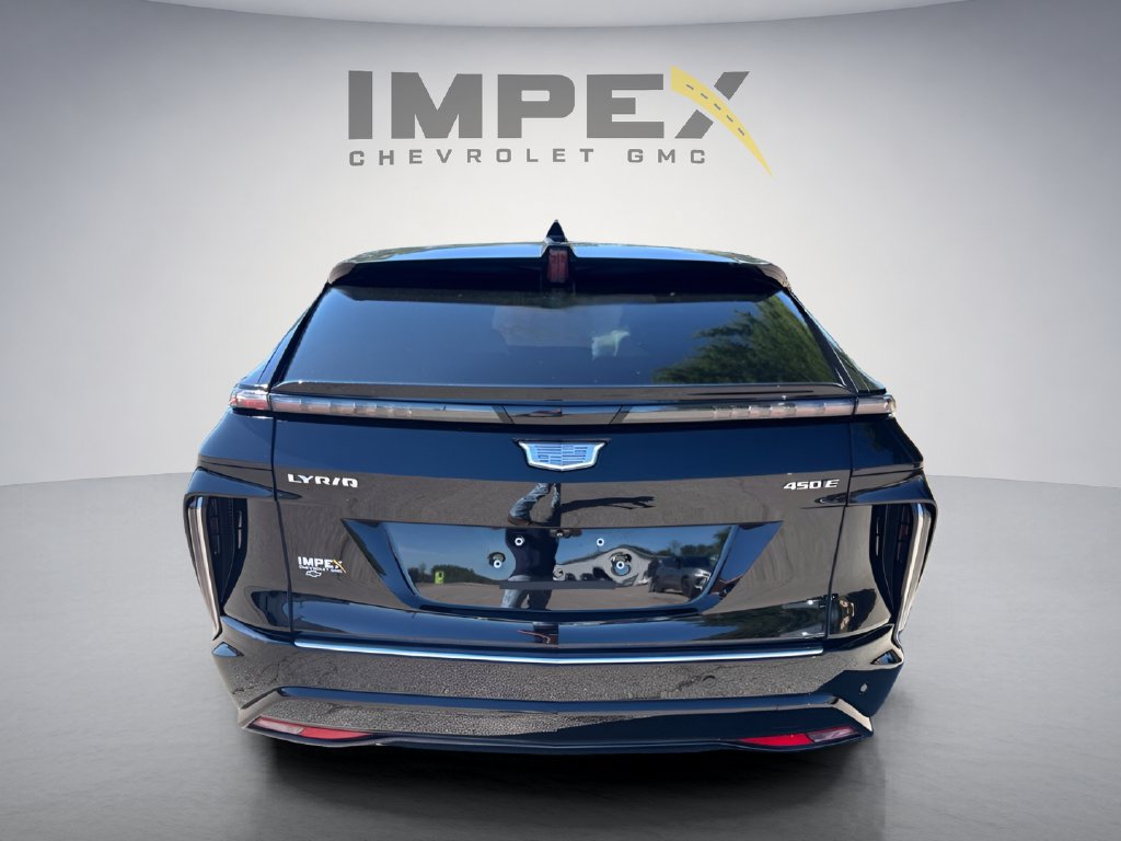 Used 2024 Cadillac Lyriq Luxury RWD image 4