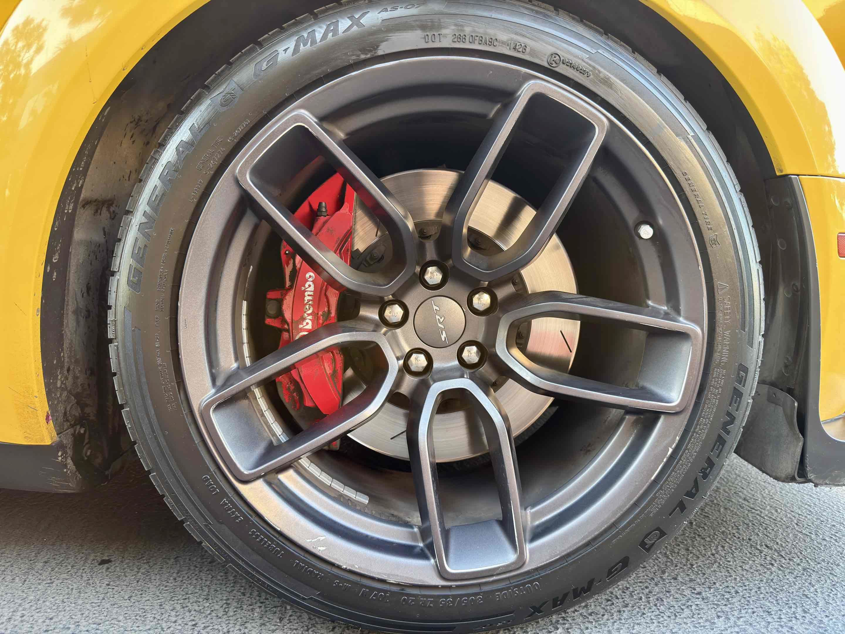 Used 2019 Dodge Challenger SRT Hellcat w/ Widebody Package RWD image 32