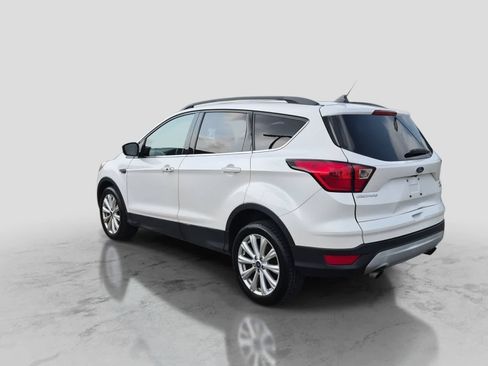 Used 2019 Ford Escape SEL AWD/4WD image 6