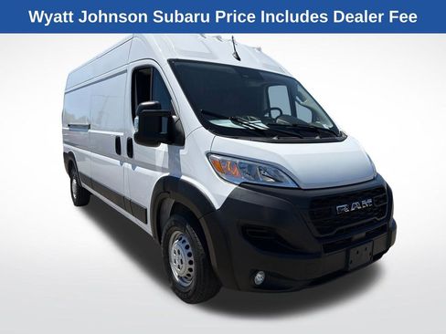 Used 2025 RAM ProMaster 2500 w/ Convenience Group FWD image 10