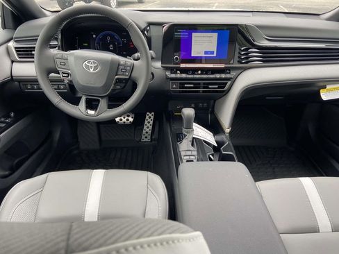 New 2026 Toyota Camry SE FWD image 10