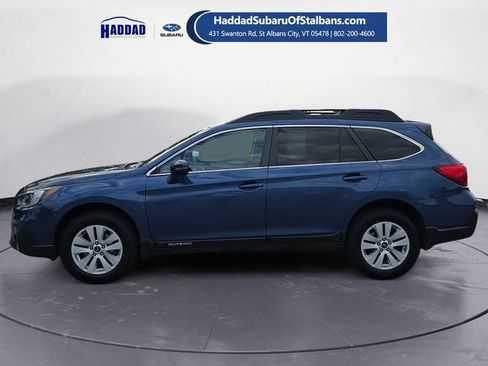 Used 2019 Subaru Outback 2.5i Premium AWD/4WD image 2